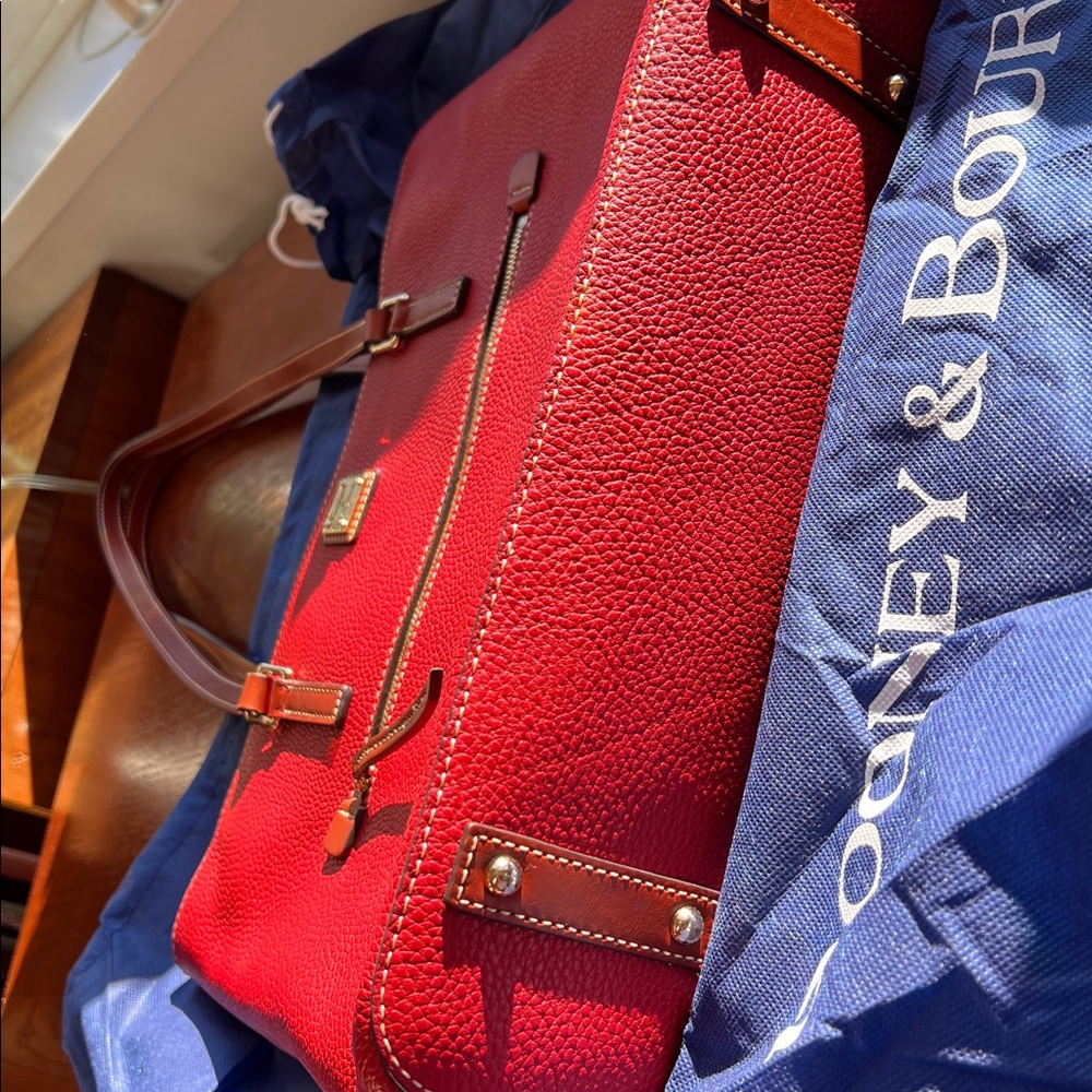Dooney & Bourke Red Pebbled Leather Tote Bag - Picture 3 of 12